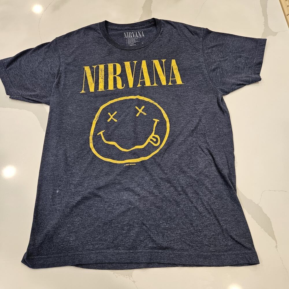 Nirvana Smiley Face T-Shirt Size L GUC